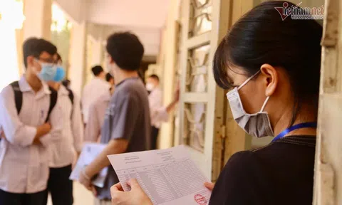 Hà Nội thay thế toàn bộ 87 người tại một điểm thi vì có giám thị là F1