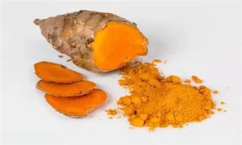 Nên ăn những thực phẩm nào để giảm bớt tác dụng phụ của vaccine ngừa COVID-19?