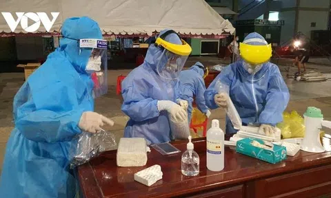 F0 tăng nhanh, bộ Y tế đề nghị Bình Dương khẩn trương bổ sung giường điều trị