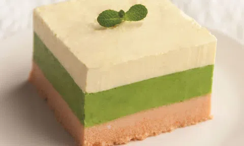 Cách làm bánh flan 3 tầng không thua món tráng miệng tại nhà hàng 5 sao