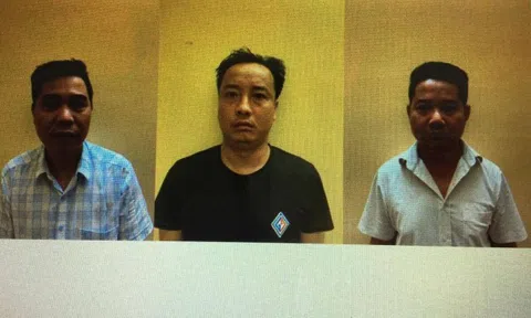 Công an Hà Nội bắt giữ Tư "đen" - trùm cá độ bóng đá núp dưới vỏ bọc đại gia kinh doanh bất động sản