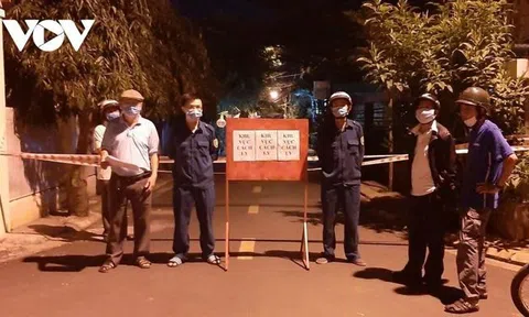 Đắk Lắk: 1 ca dương tính với SARS-CoV-2 chưa rõ nguồn lây, đã tới hàng loạt bệnh viện, ngân hàng, quán ăn