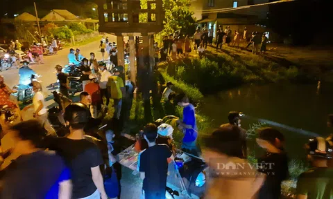 Em trượt chân rơi xuống nước, chị nhảy xuống cứu khiến cả hai cùng bị cuốn trôi