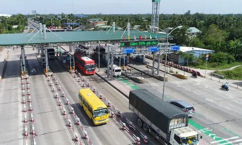 Tạm dừng thu phí BOT tại các tỉnh phía Nam