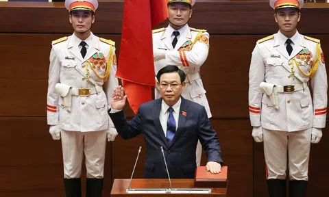 Ông Vương Đình Huệ tuyên thệ nhậm chức Chủ tịch Quốc hội