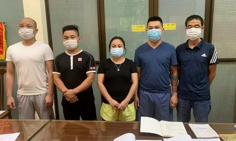 Bắt nhóm người cho vay với lãi suất "cắt cổ", đe doạ, uy hiếp 'con nợ' nếu chậm trả tiền