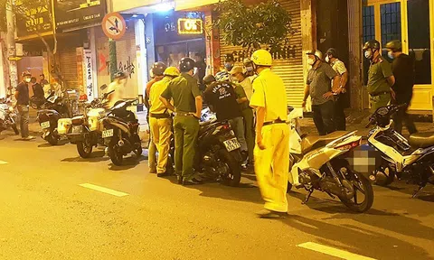 Từ hôm nay (26/7), người dân TP.HCM không ra đường từ 18h đến 6h hôm sau