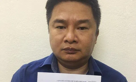 Bắt người đàn ông tự xưng "công an chìm" để lừa đảo xin việc