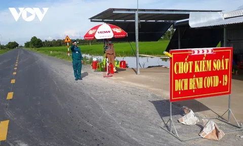 Phát hiện tài xế xe “luồng xanh” dương tính COVID-19