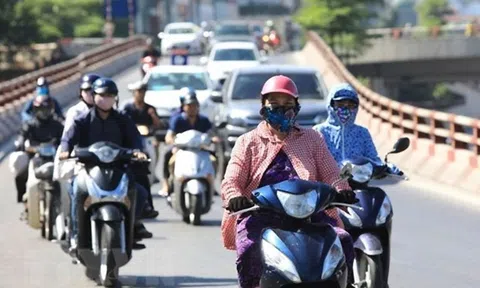 Dự báo thời tiết 2/8: Hà Nội ngày nắng, chiều tối và đêm mưa dông