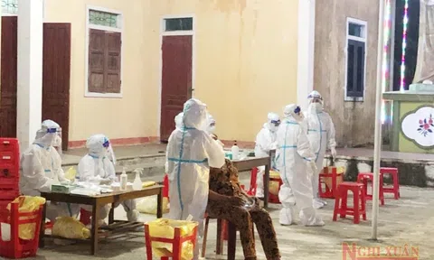 5 người trong một gia đình dương tính Covid-19, Hà Tĩnh cách ly y tế 3 tổ dân phố