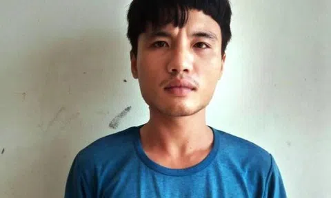 Bắt khẩn cấp kẻ 'phê' ma túy, dùng kiếm chém gục bố đẻ