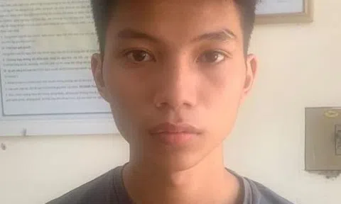 Khởi tố nhân viên kho chuyển phát trộm đơn hàng chứa iPhone 11 của khách