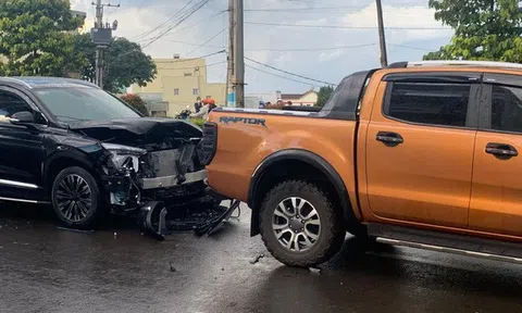 Triệu tập 6 đối tượng liên quan vụ hai ô tô rượt đuổi, nổ súng bắn nhau như phim hành động