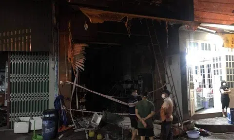 Cửa hàng tạp hóa phát hỏa lúc nửa đêm, vợ chồng chủ nhà cùng cháu gái tử vong