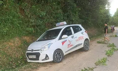 Truy tìm kẻ cứa cổ tài xế taxi tử vong bên đường