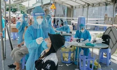 Bình Dương phát hiện nhiều ca mắc Covid-19 trong cộng đồng khi xét nghiệm diện rộng