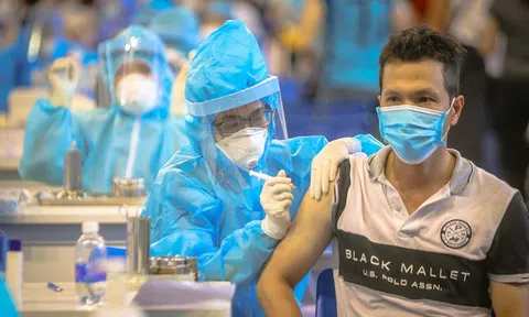 "Bêu tên" 10 tỉnh, thành phố có tốc độ tiêm vắc xin chậm