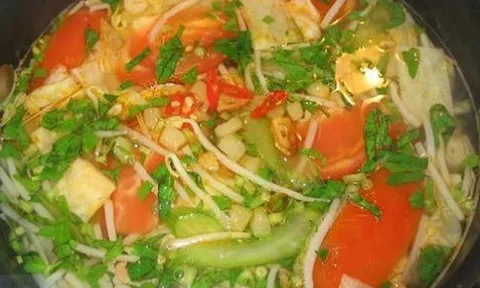 Món ngon cuối tuần: Cách nấu canh chua chay thanh đạm mà thơm ngon