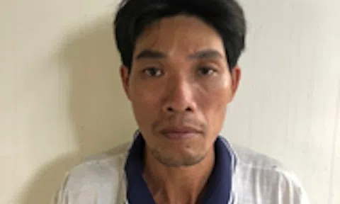 Tạm giam gã con rể đổ xăng phóng hỏa nhà bố vợ khiến 8 người suýt chết