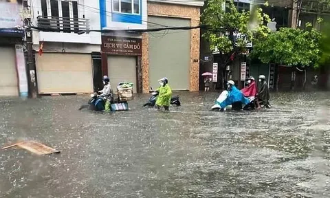 Dự báo thời tiết 1/9: Mưa dông bao trùm hầu khắp các khu vực trên cả nước