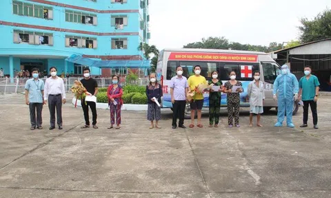 8 bệnh nhân Covid-19 đặc biệt nặng thoát chết ngoạn mục, cảm kích tấm lòng bác sĩ