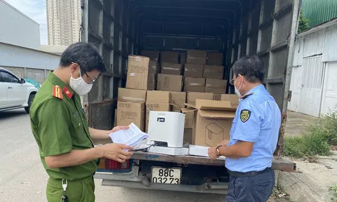 Phát hiện xe 'luồng xanh' vận chuyển gần 200 máy tạo oxy không rõ nguồn gốc