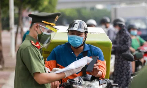 Shipper tại Hà Nội được phép hoạt động từ 9h đến 20h hàng ngày