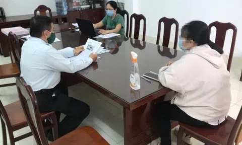 Xử lý nghiêm cô gái tung tin "giun đất trị Covid-19"