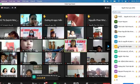 Gần 1,5 triệu học sinh cần hỗ trợ thiết bị để học trực tuyến