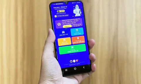 TP.HCM thí điểm cấp mã QR cho người dân 3 quận, huyện