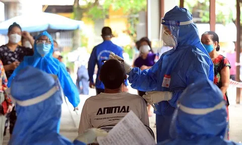 Chiều 18/9, Hà Nội thêm 2 ca mắc Covid-19, cả ngày có tổng cộng 19 bệnh nhân