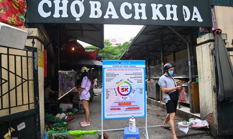 Quận trung tâm Hà Nội muốn mở lại tất cả hoạt động, dịch vụ từ 1/10