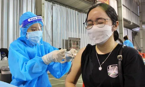 Tp.HCM: Hơn 90% người trên 18 tuổi đã tiêm mũi 1 vắc-xin phòng Covid-19