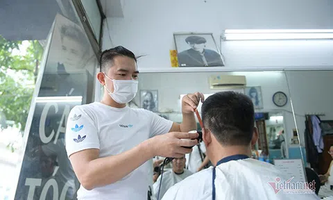 Hôm nay (21/9), Hà Nội cho phép mở lại nhiều dịch vụ, có cắt tóc, gội đầu...