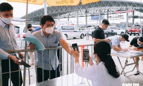 Những ai được ra- vào TP. Hà Nội?