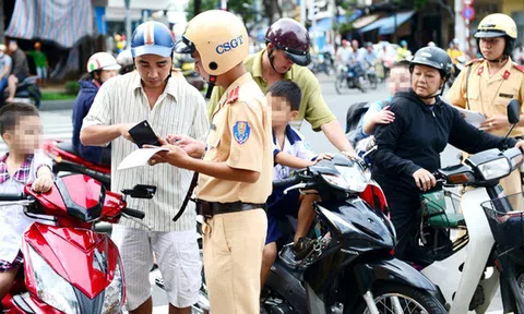 Có được tham gia giao thông khi bị thu bằng lái xe tích hợp