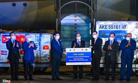 Hơn 1 triệu liều vắc xin Abdala đã về tới Việt Nam