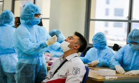 Trưa 28/9, Hà Nội ghi nhận 2 ca dương tính mới, đều đã được cách ly