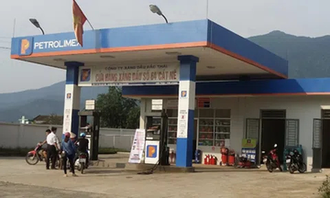 Điều tra vụ người đàn ông đâm tử vong vợ cũ rồi châm lửa đốt xác