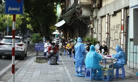 Trưa 2/10, Hà Nội thêm 2 ca dương tính Covid-19, đều liên quan đến bệnh viện Việt Đức