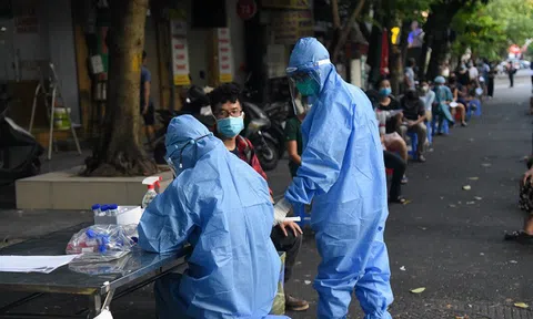 Sáng 3/10, Hà Nội thêm 4 ca dương tính Covid-19, trong đó 2 ca liên quan BV Việt Đức