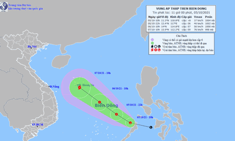 Vùng áp thấp đã đi vào Biển Đông, sắp mạnh lên thành bão