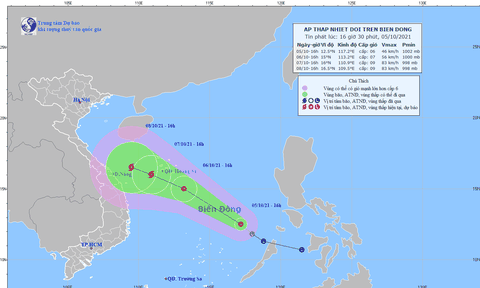 Áp thấp nhiệt đới giật cấp 8, cách quần đảo Trường Sa 360km