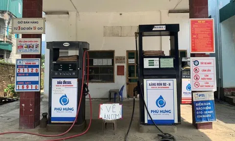 Treo tấm biển 'về ăn cơm', cửa hàng xăng dầu bị phạt 10 triệu đồng