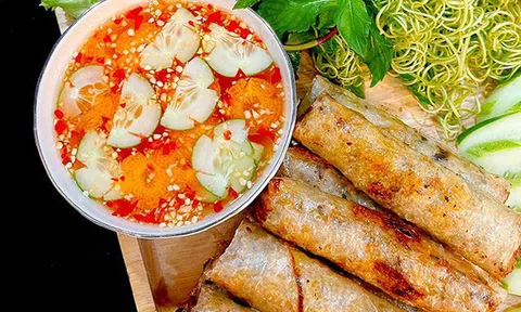 8X mách cách gói nem rán 10 cái đẹp như 10, hóa ra là dùng tuyệt chiêu này!