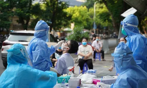 Trưa 9/10, Hà Nội ghi nhận 6 ca Covid-19, riêng "ổ dịch" Bệnh viện Việt Đức 5 ca