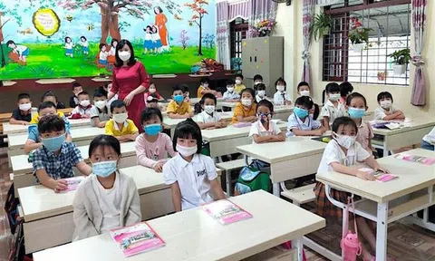 Khi nào học sinh Hà Nội có thể đến trường trở lại?