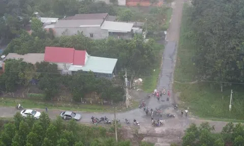 Dùng flycam tìm kiếm bé trai 2 tuổi mất tích bí ẩn khi đang chơi trước nhà