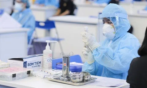 Lý do Tp.HCM chưa tiêm vắc-xin cho trẻ em như dự kiến từ 22/10